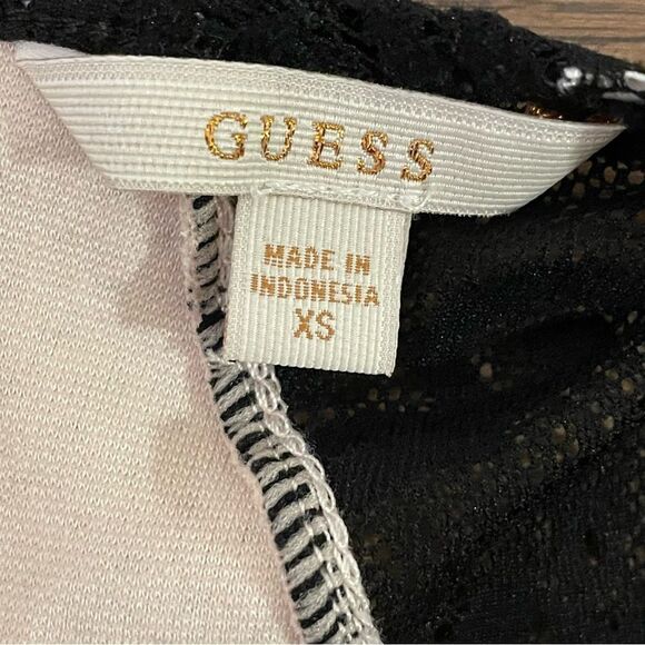 Guess Polkadot Peplum Sleeveless Blouse Pink With Black Lace Detail Size XSmall - Picture 14 of 14